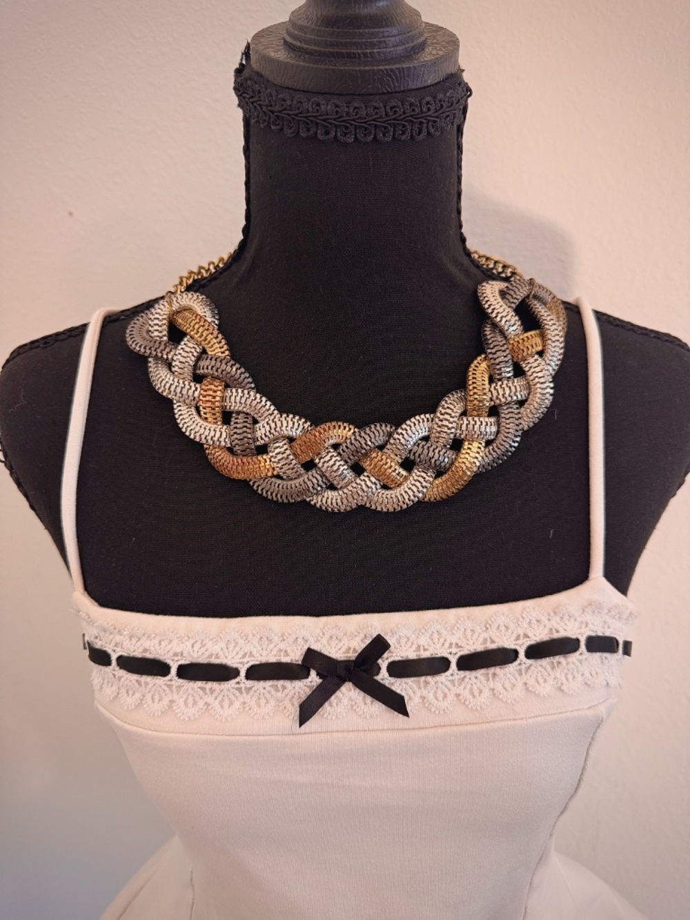 Y2K Style Chunky Twisted Chain Necklace - Picture 2 of 7